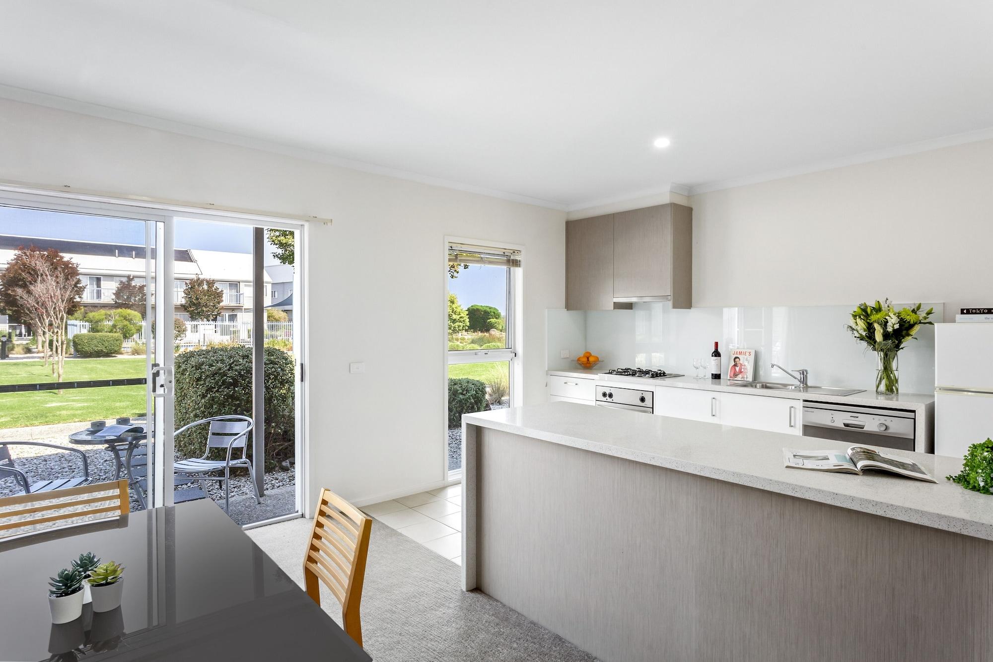 Quest Williamstown North Aparthotel Buitenkant foto