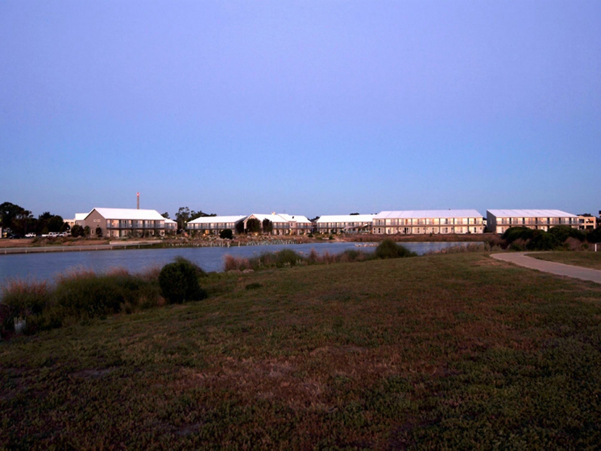 Quest Williamstown North Aparthotel Buitenkant foto